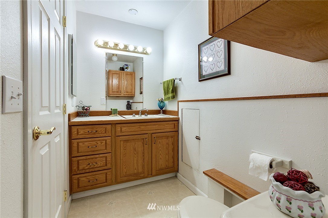 16805 Southeast 144th Street Renton, WA 98059 - Photo 15 of 20 Gallery Image 15