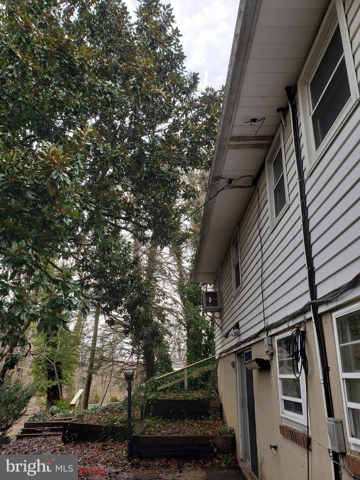 1740 Ellinwood Road Baltimore, MD 21237 - Photo 16 of 17 Rear View