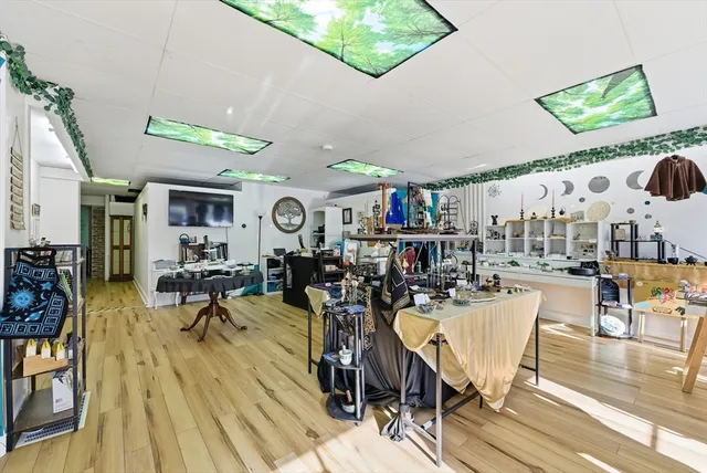 $2,000,000 | 287 East Street, Ludlow, MA 01056