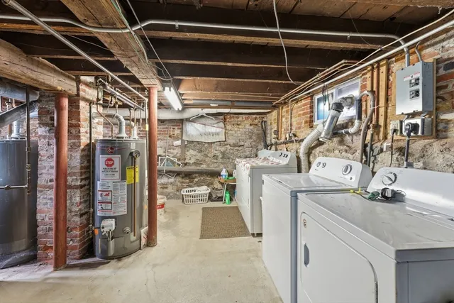 $2,000,000 | 287 East Street, Ludlow, MA 01056