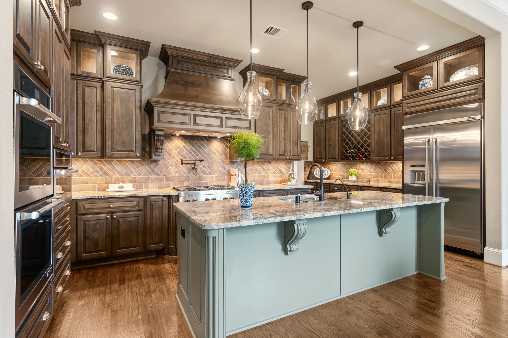 106 Timberfalls Drive Conroe, TX 77384 - Photo 14 of 50