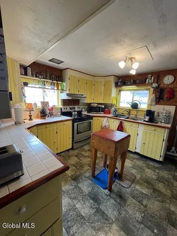 $245,000 | 9 Academy Street, Salem, NY 12865