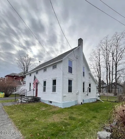 $245,000 | 9 Academy Street, Salem, NY 12865