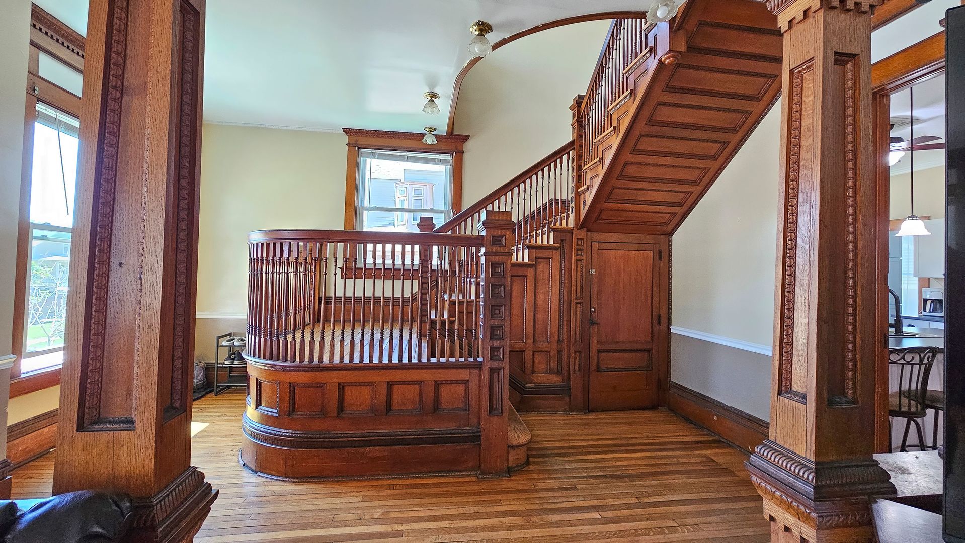 411 West Main Street Clinton, IL 61727 - Photo 3 of 31