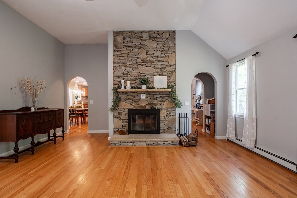 105 McCormick Road Spencer, MA 01562 - Photo 11 of 36 Gallery Image 11