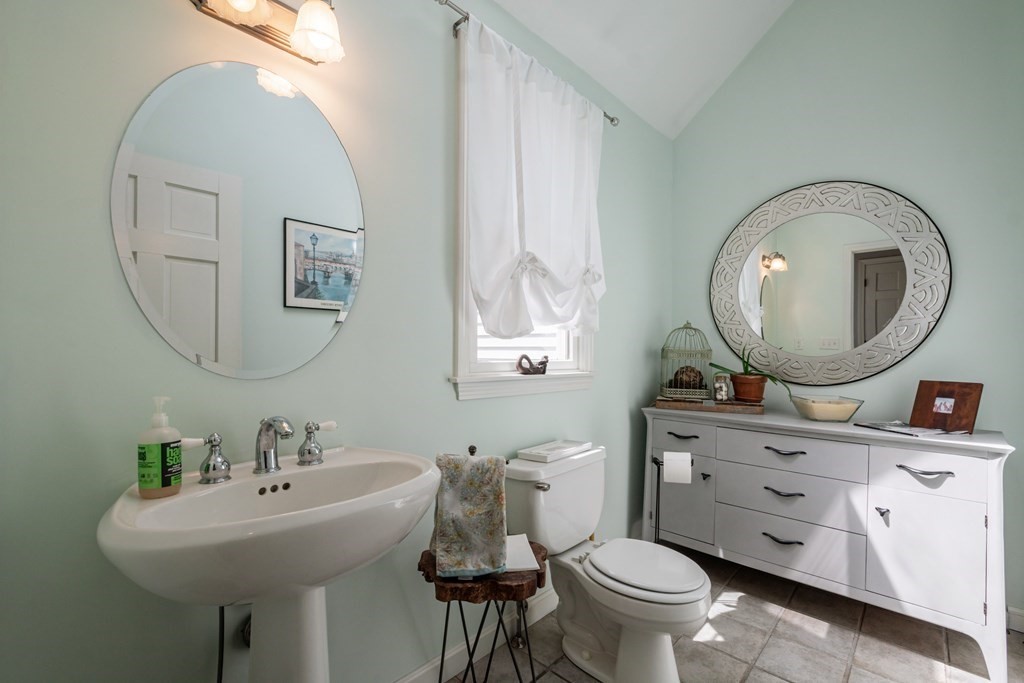 105 McCormick Road Spencer, MA 01562 - Photo 13 of 36 Gallery Image 13