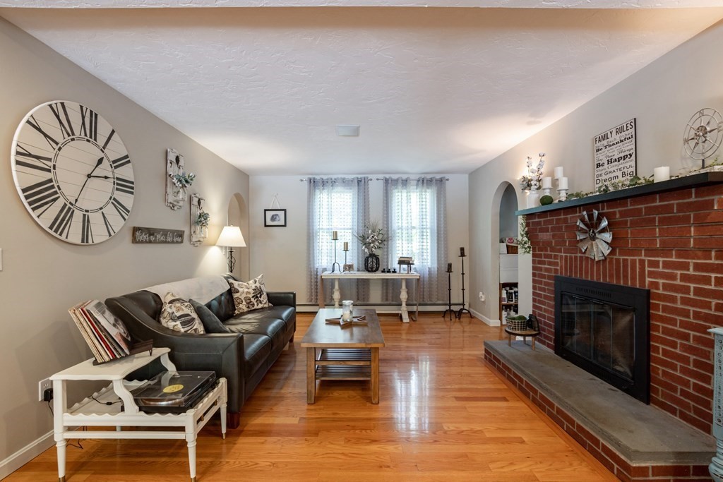 105 McCormick Road Spencer, MA 01562 - Photo 8 of 36 Gallery Image 8