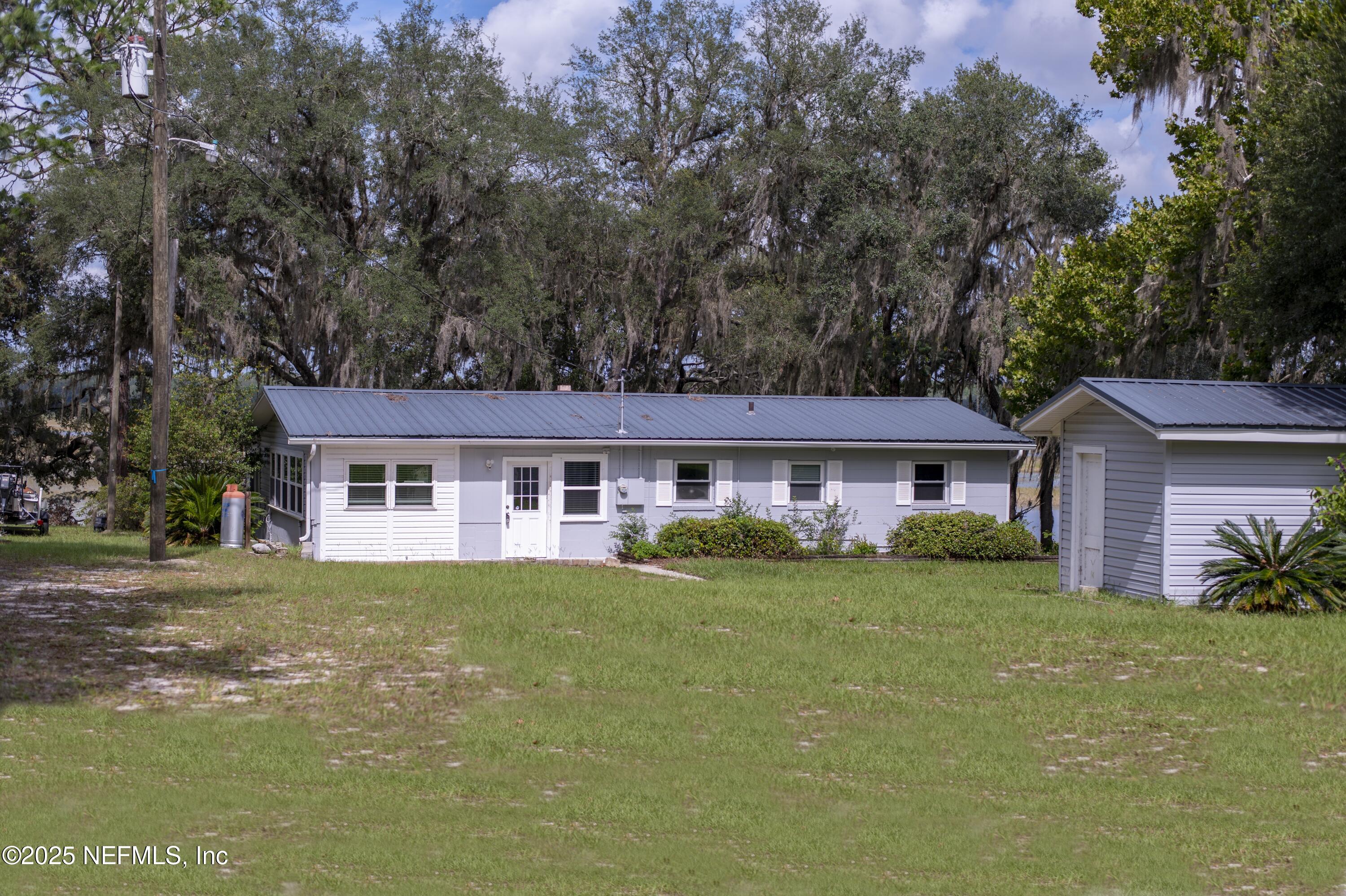 5557 County Road 352 Keystone Heights, FL 32656 - Photo 2 of 25 DSC_7897
