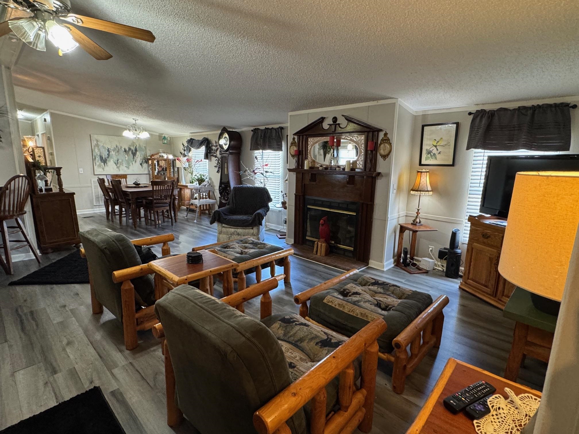 391 Monroe Bruce Farm Road Campobello, SC 29322 - Photo 15 of 40
