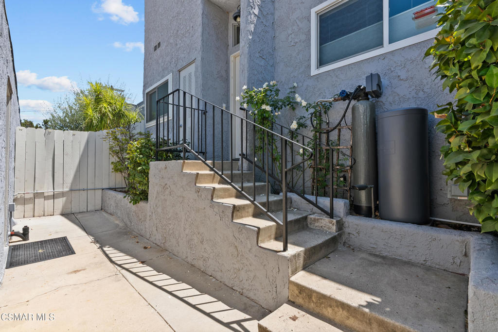 6408 Katherine Road, Unit D Simi Valley, CA 93063 - Photo 35 of 37 Gallery Image 35