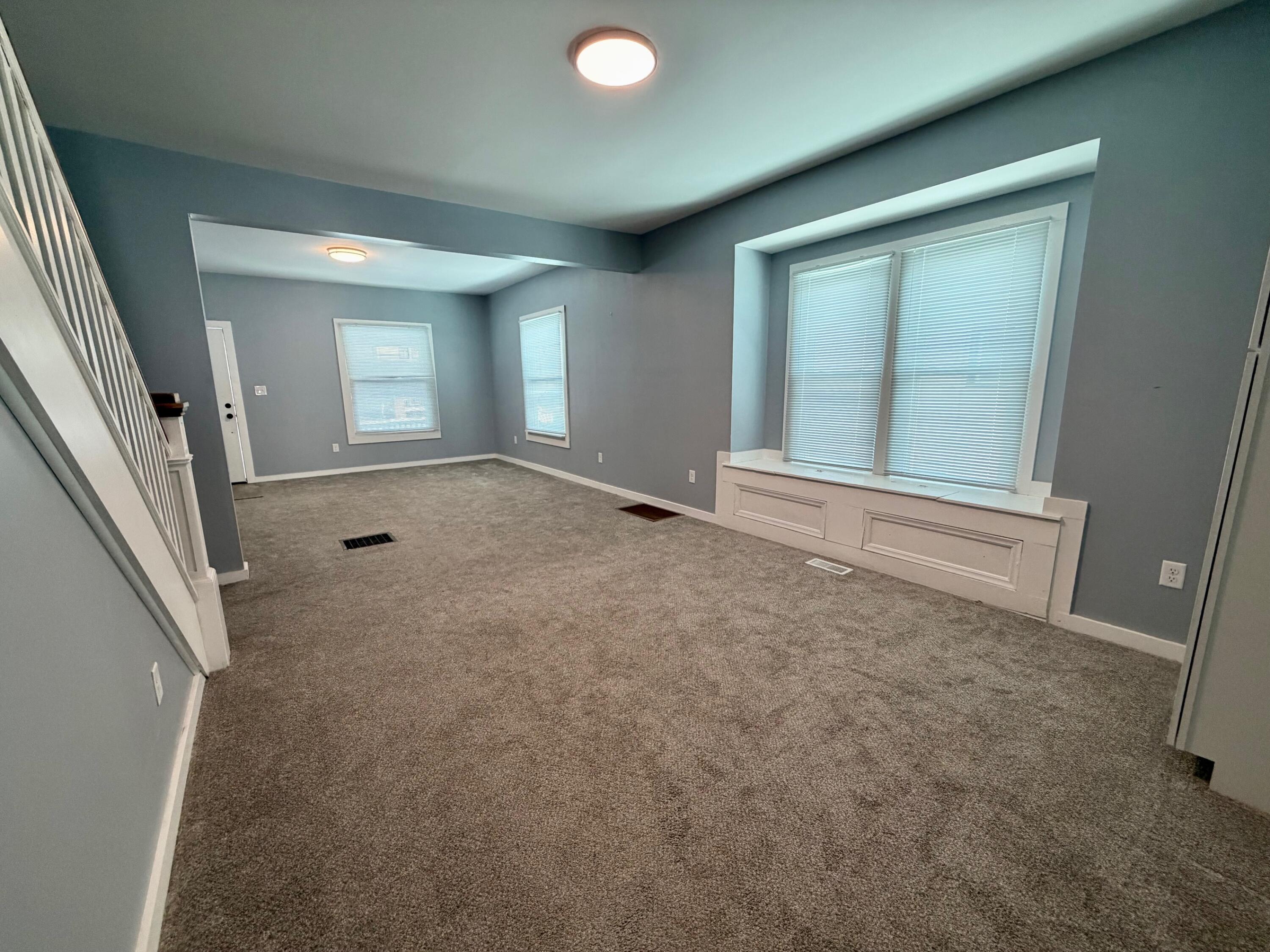 469 East Cecil Street Springfield, OH 45503 - Photo 12 of 21