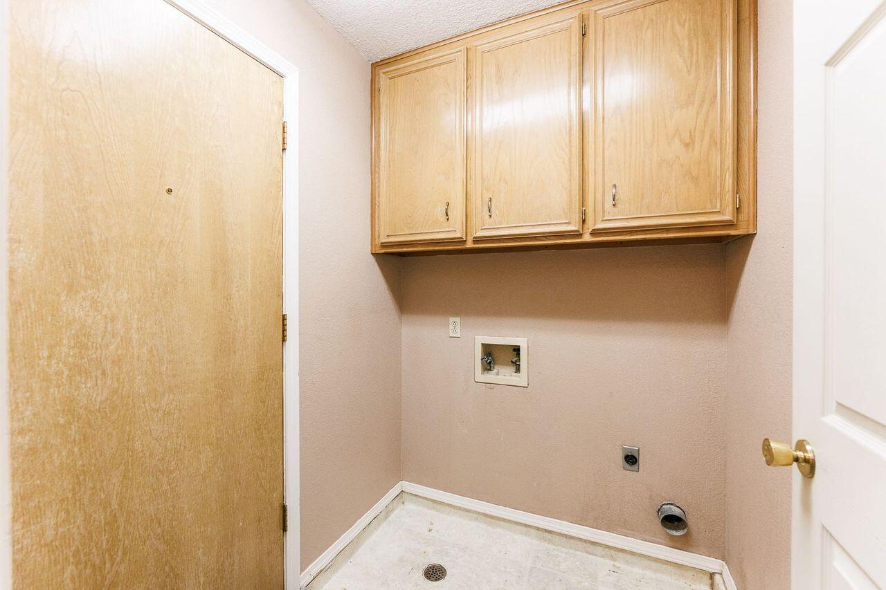 5903 70th Street Lubbock, TX 79424 - Photo 15 of 28 5903 70-15