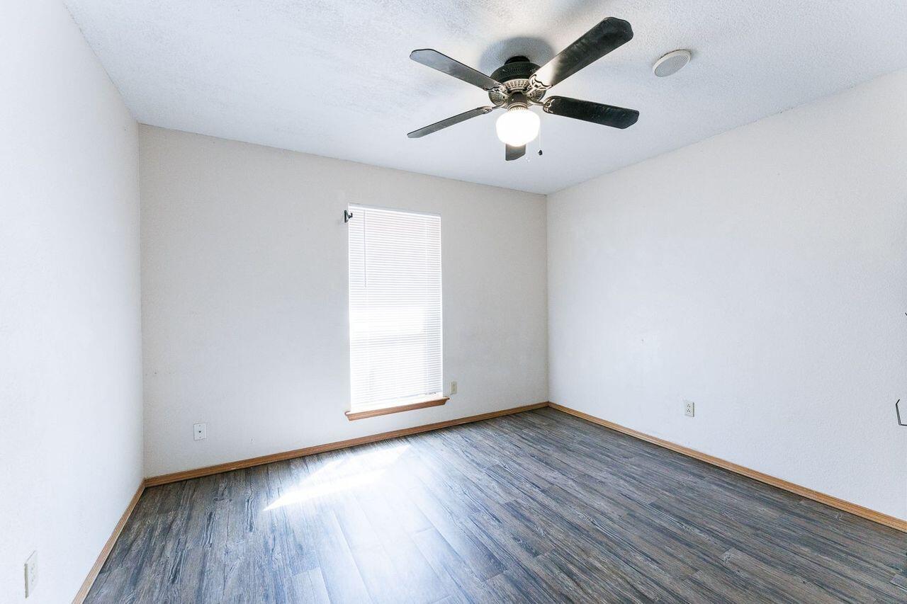 5903 70th Street Lubbock, TX 79424 - Photo 22 of 28 5903 70-22