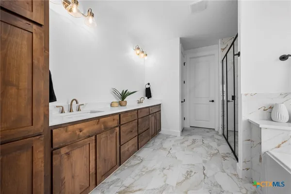 $630,000 | 11144 Golden Eagle Avenue, Salado, TX 76571