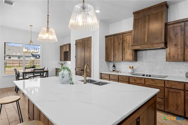 $630,000 | 11144 Golden Eagle Avenue, Salado, TX 76571