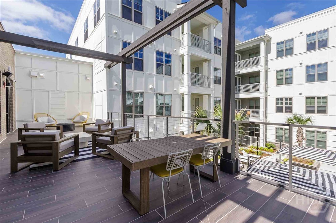 1150 East Perry Lane, Unit B4 Savannah, GA 31401 - Photo 13 of 41