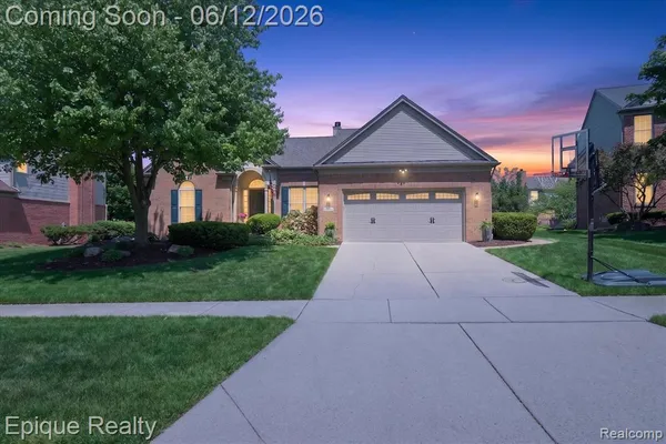 $639,000 | 760 Caribou Court, Rochester, MI 48307