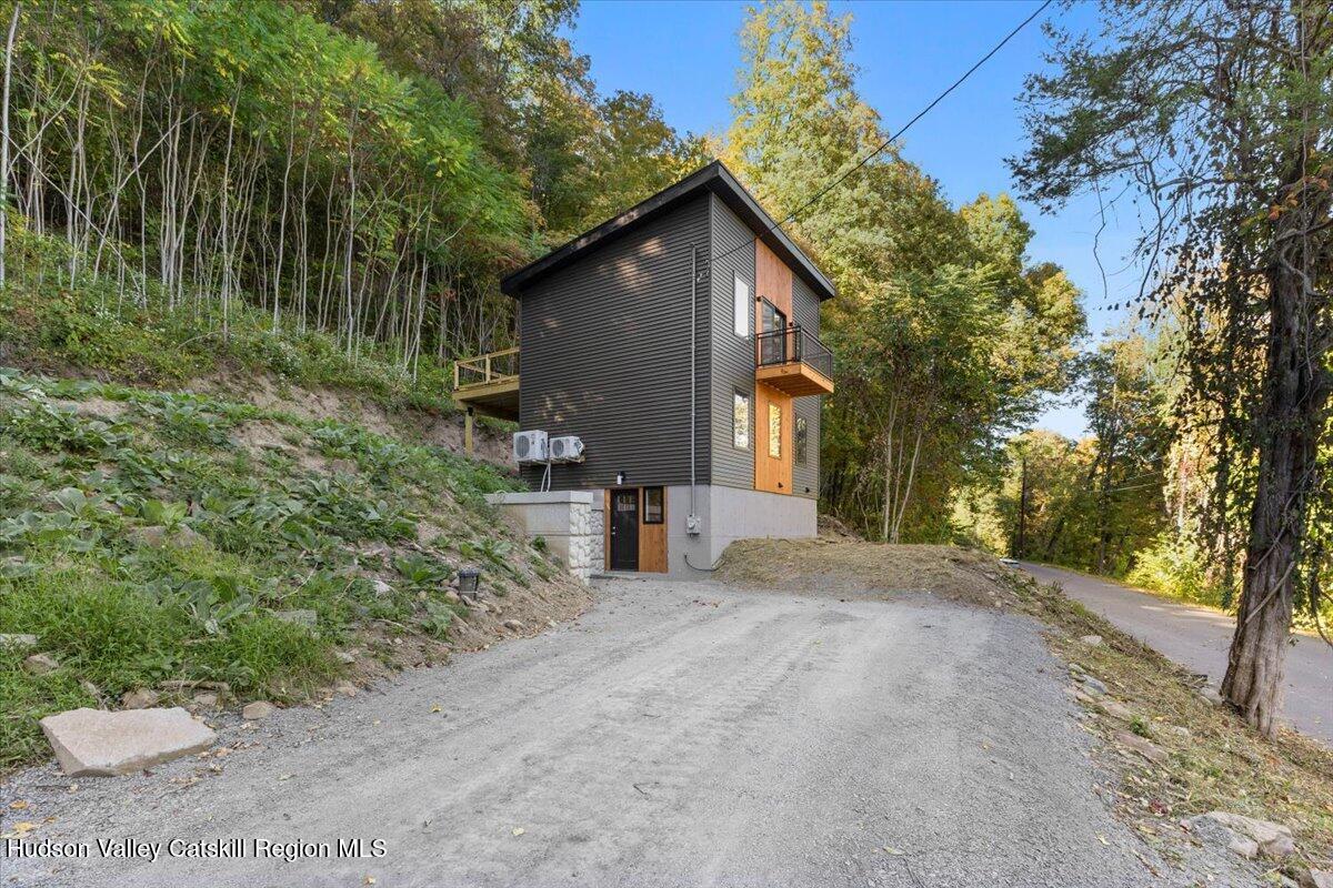 711 Vedder Mountain Road Catskill, NY 12414 - Photo 29 of 30 29-Driveway to House