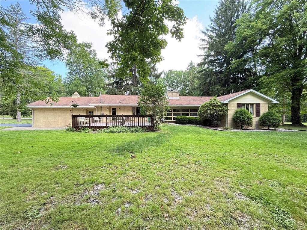 397 Hadley Road Greenville, PA 16125 - Photo 2 of 37