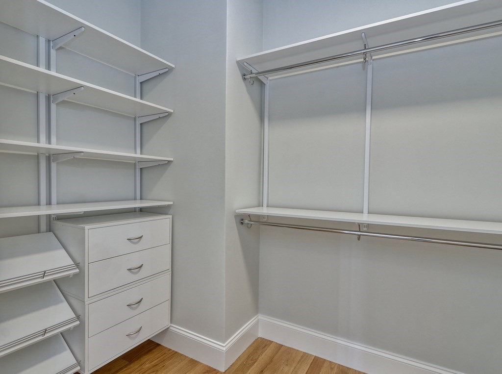 73 Rowell Road, Unit 73 Middleton , MA 01923 - Photo 20 of 40 a view of an empty walk in closet
