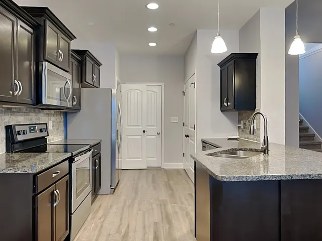 $2,149 | 364 Preakness Circle, Pleasant View, TN 37146