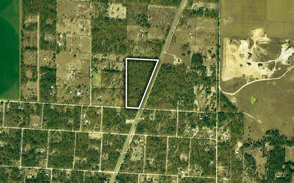 $775,000 | 121 Southeast St Morriston, Morriston, FL 32668