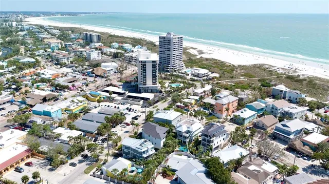 $5,290,000 | 135 Avenida Veneccia, Sarasota, FL 34242