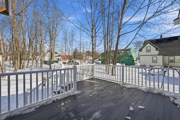 $3,500 | 11 Hillcrest Avenue, Brockton, MA 02301