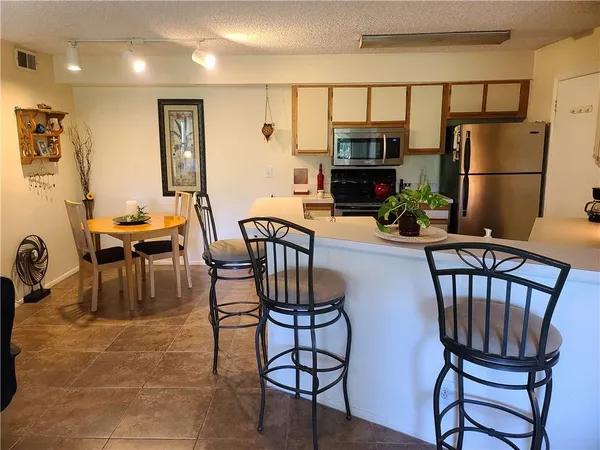 $2,200 | 9999 Summerbreeze Drive, Unit 417, Sunrise, FL 33322
