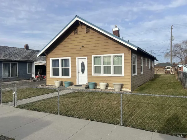 $214,900 | 316 8th Avenue South, Buhl, ID 83316