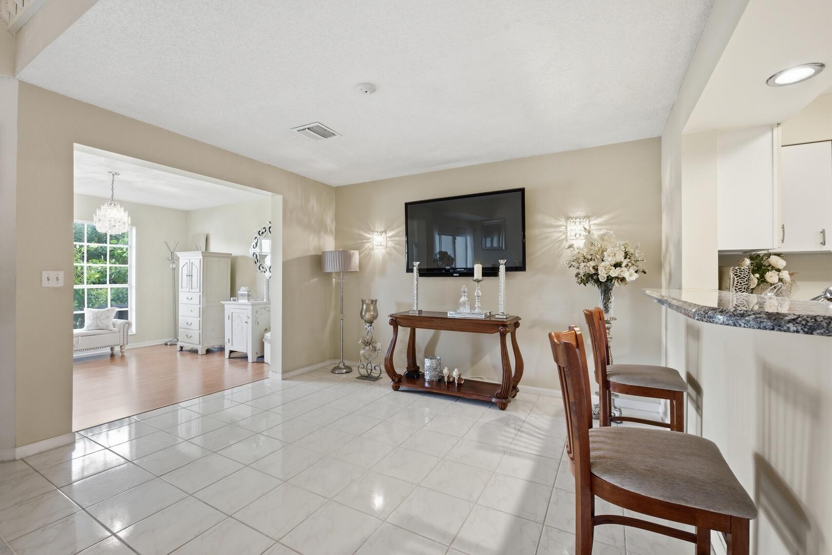 9172 Boca Gardens Parkway, Unit B Boca Raton, FL 33496 - Photo 7 of 54 Neutral Flooring