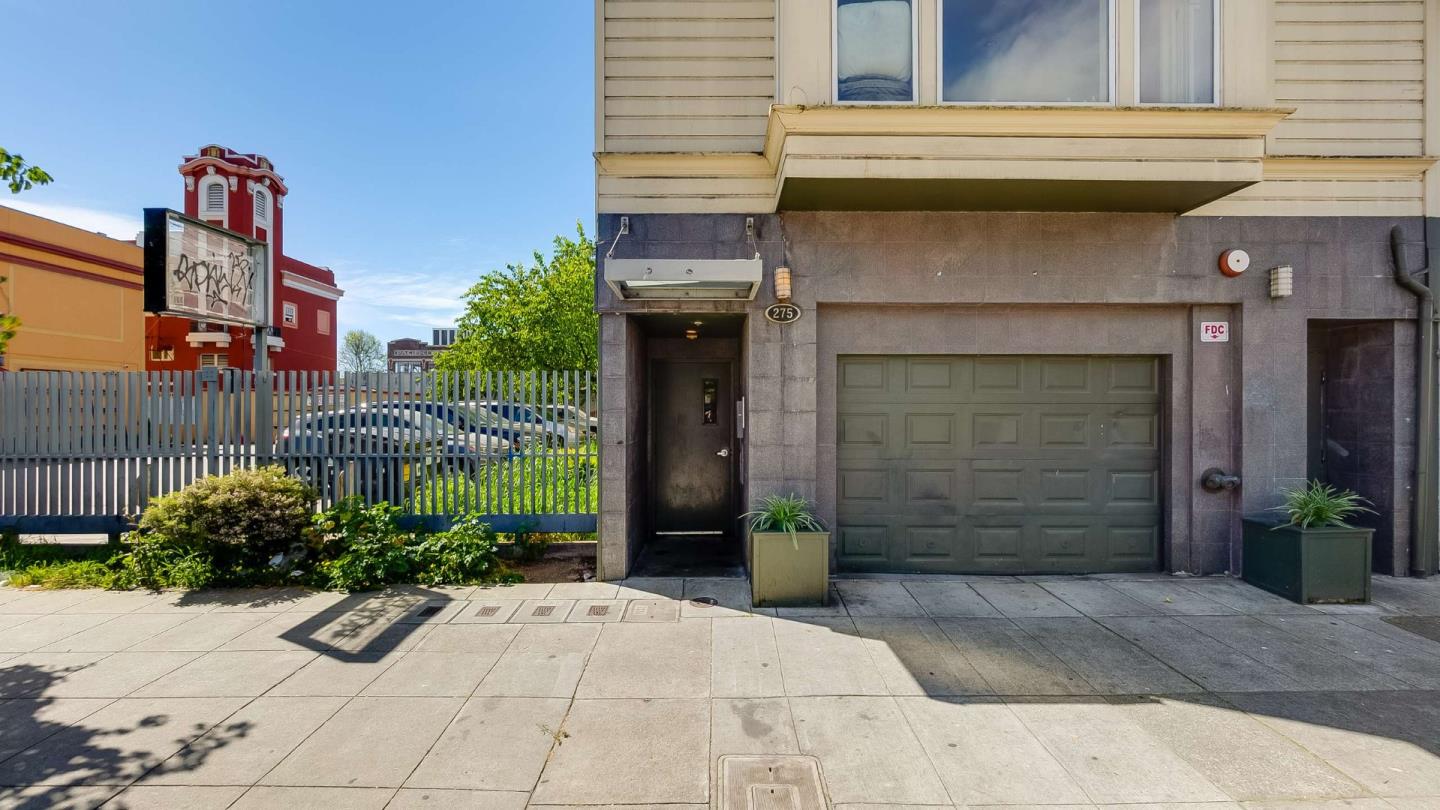 275 9th Street, Unit 3 Oakland, CA 94607 - Photo 3 of 45