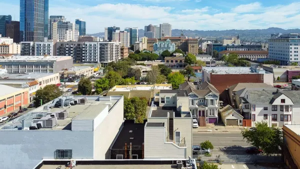 $699,999 | 275 9th Street, Unit 3, Oakland, CA 94607
