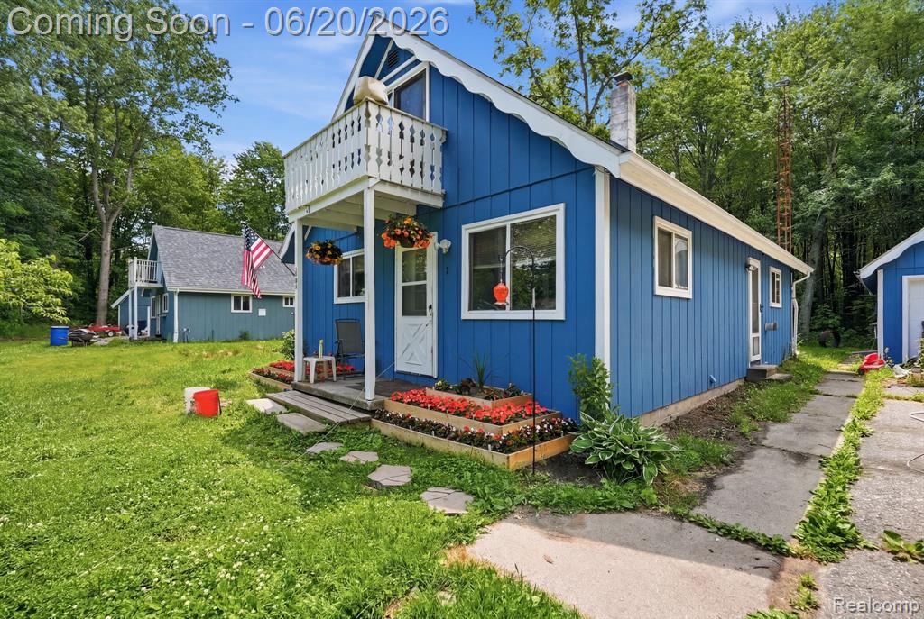 1699 Ditty Road Smiths Creek, MI 48074 - Photo 3 of 43