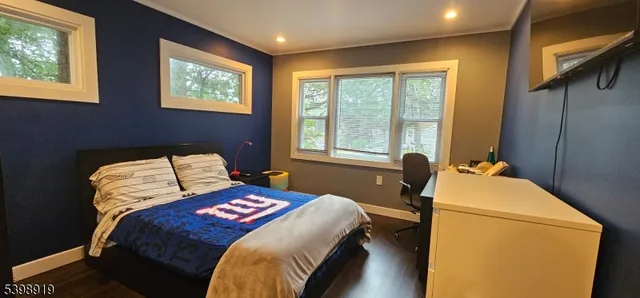 $3,500 | 141 West End Avenue, Hopatcong, NJ 07843