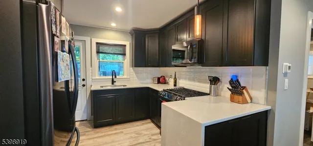 $3,500 | 141 West End Avenue, Hopatcong, NJ 07843