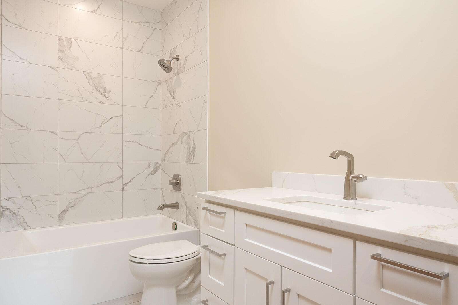 471 Maple Ridge Loop Bellevue, ID 83313 - Photo 29 of 59 Bed 2 Ensuite