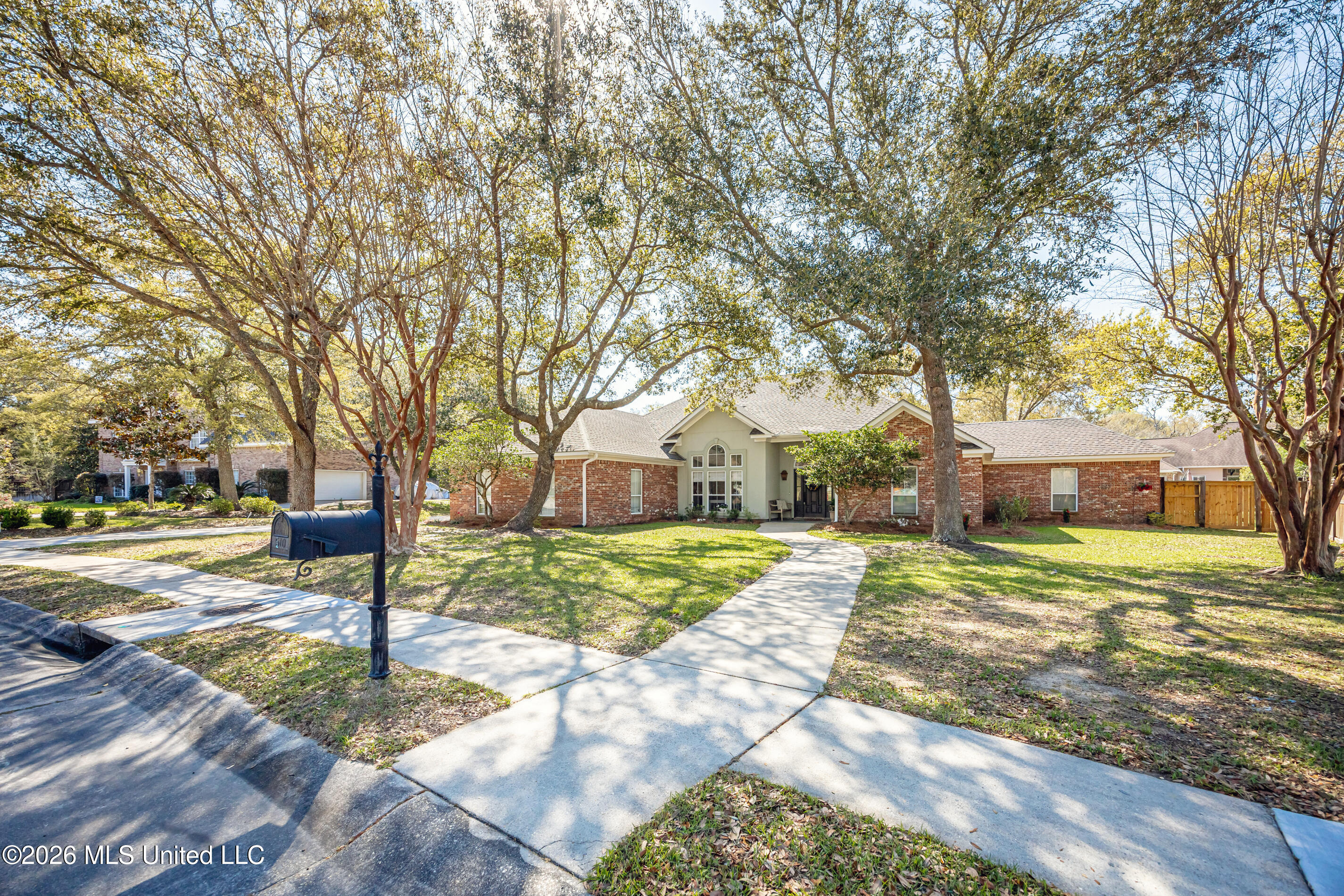 510 Rue Chateauguay Ocean Springs, MS 39564 - Photo 1 of 77 IMG_1644
