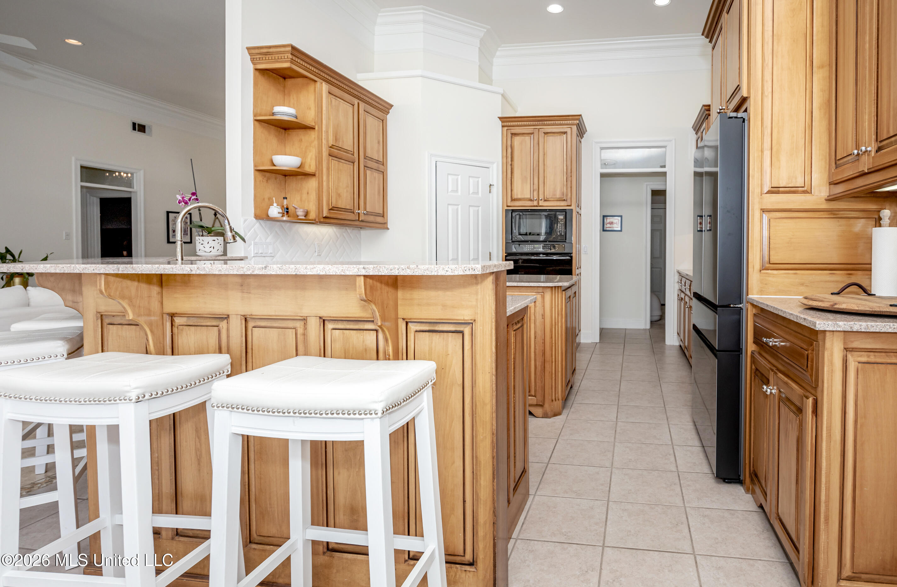 510 Rue Chateauguay Ocean Springs, MS 39564 - Photo 21 of 77 IMG_1694