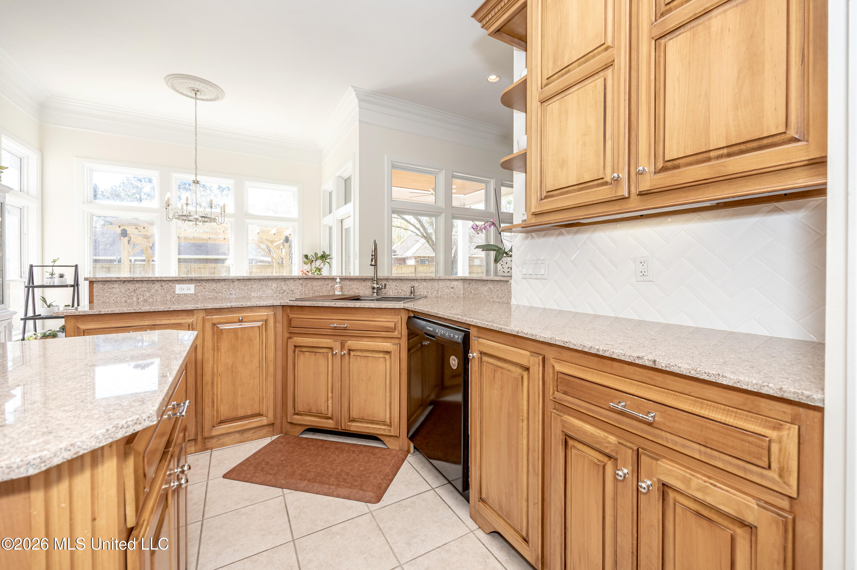 510 Rue Chateauguay Ocean Springs, MS 39564 - Photo 26 of 77 IMG_1698