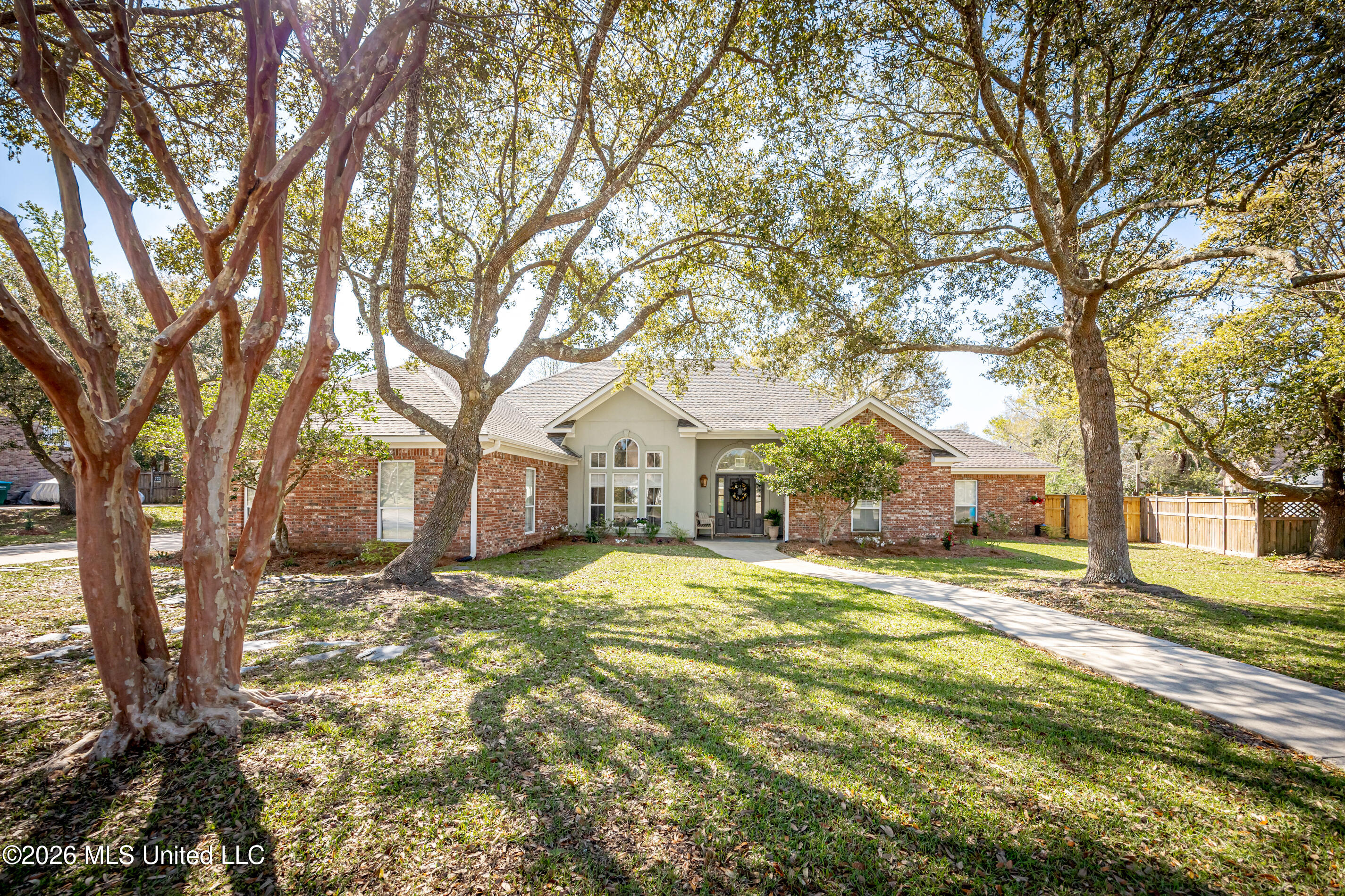 510 Rue Chateauguay Ocean Springs, MS 39564 - Photo 7 of 77 IMG_1665