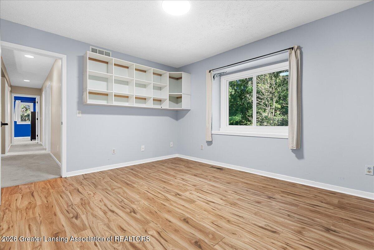 2198 Quarry Road East Lansing, MI 48823 - Photo 26 of 57 40-Media Jett -38