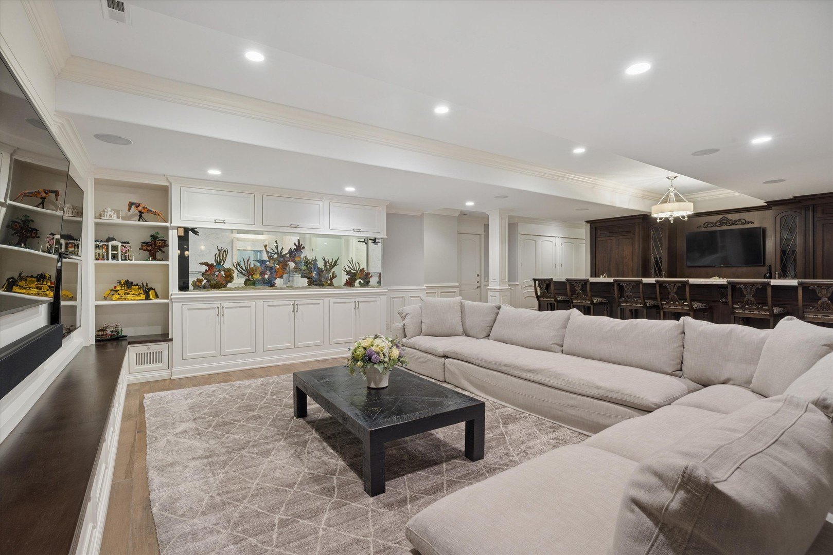 321 East 9th Street Hinsdale, IL 60521 - Photo 26 of 36