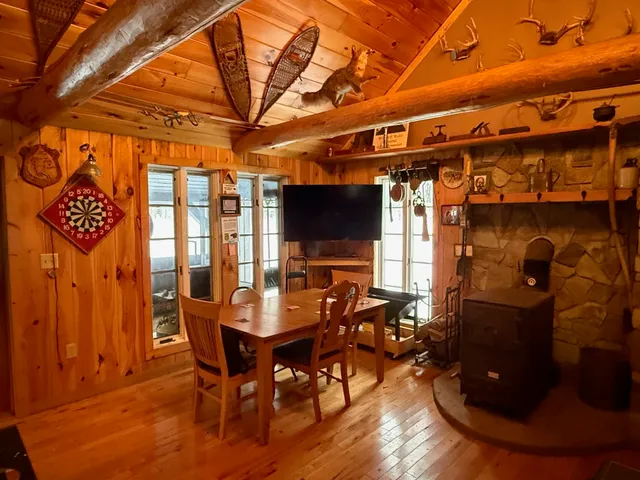 $349,000 | 1450 Vermont Route 8, Wilmington, VT 05363