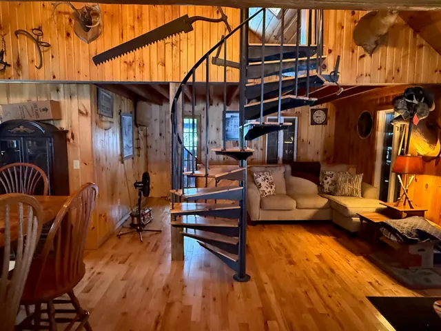 $349,000 | 1450 Vermont Route 8, Wilmington, VT 05363