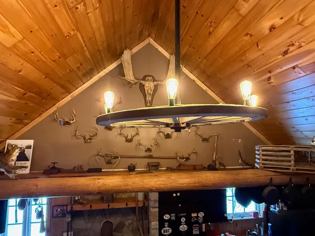 $349,000 | 1450 Vermont Route 8, Wilmington, VT 05363