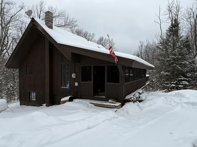 $349,000 | 1450 Vermont Route 8, Wilmington, VT 05363