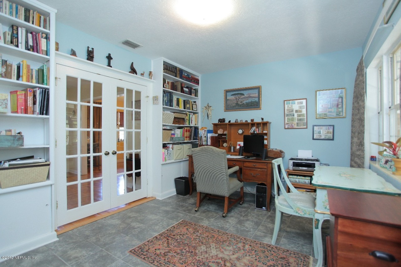5719 Salerno Road Jacksonville, FL 32244 - Photo 15 of 27 Study/Library