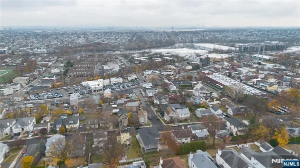 $4,950 | 71 St Marys Place, Nutley, NJ 07110