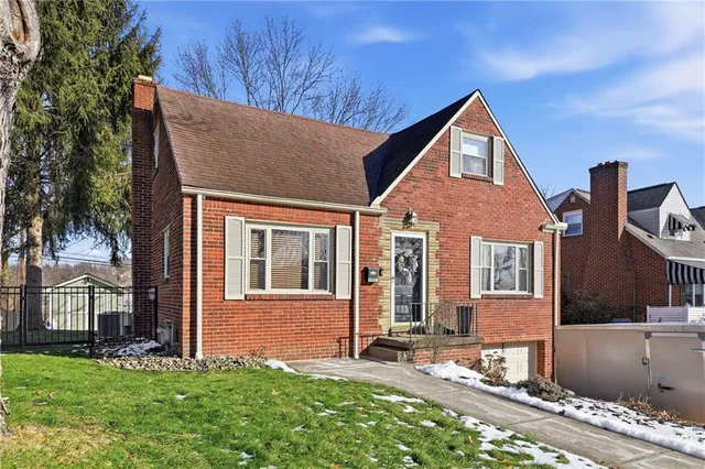 $2,900 | 633 Moreland Drive, Pittsburgh, PA 15243